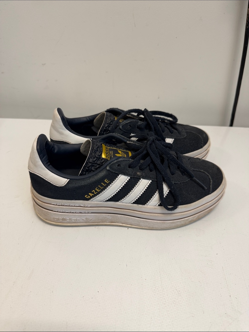 Adidas Gazelle kids Black and White Casual Sneakers